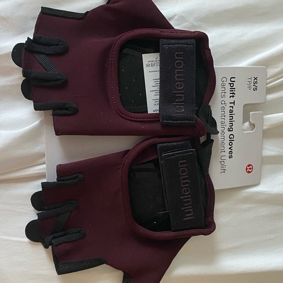 Lululemon Uplift training gloves
